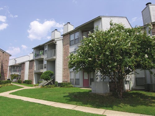 Preston Place Apartments